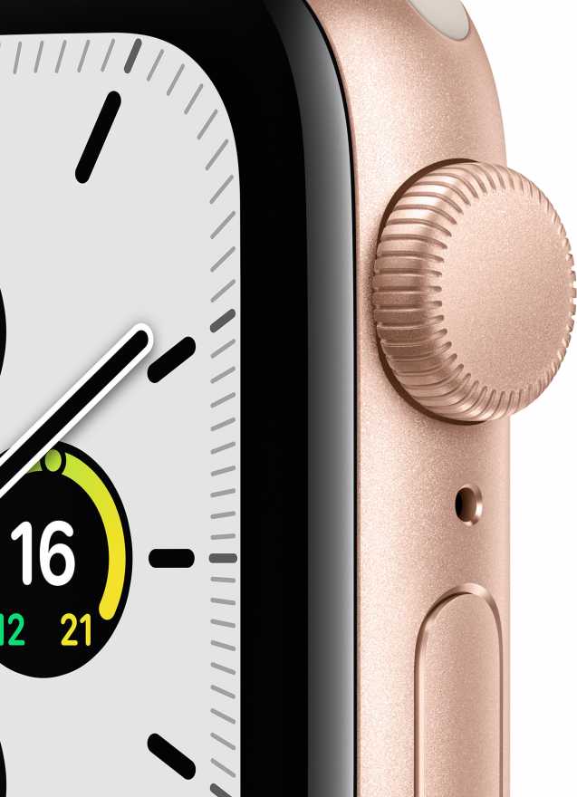 Apple Watch SE, 40 мм (MKQ03RU/A) корпус из алюминия золотого цвета спортивный ремешок цвета «сияющая звезда»