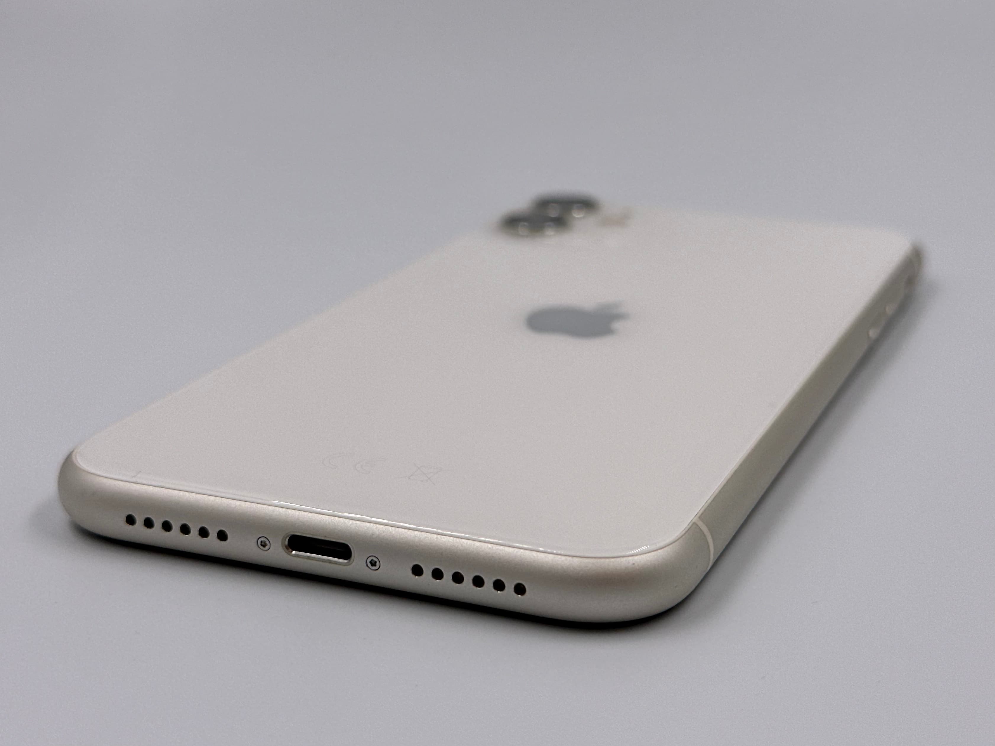 iPhone 11 128Gb, Белый